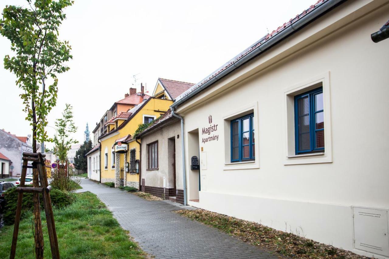 Mikulov Apartmany Magistr Buitenkant foto